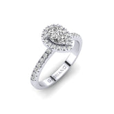 Gabriano Rayne 3 tırnaklı tektaş yüzük; GIA-HRD sertifikalı damla pırlanta ve beyaz altın montürün üstten görünüşü